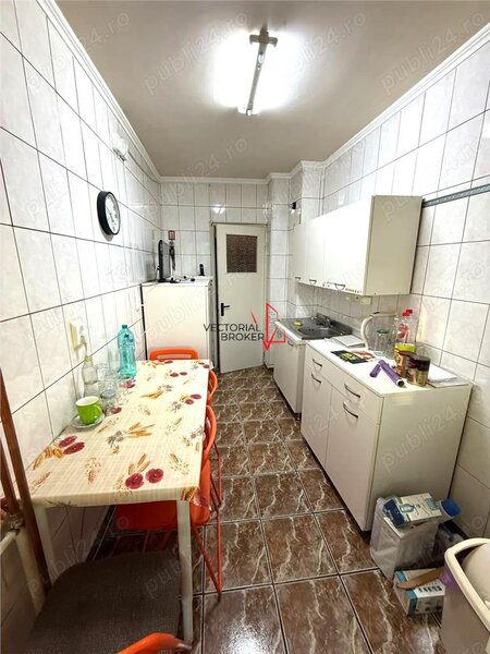 Doamna Ghica Apartament decomandat, bloc reabilitat vedere pe Parcul Doamna Ghica